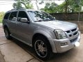 2nd Hand Isuzu Alterra 2006 at 120000 km for sale-2