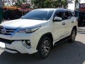 Selling White Toyota Fortuner 2016 in Meycauayan-8