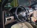 Selling Ford Everest 2016 Automatic Diesel in Calumpit-3