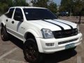 2nd Hand Isuzu D-Max 2004 at 70000 km for sale in Quezon City-0