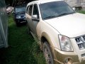 Isuzu Alterra 2011 Automatic Diesel for sale in Pasig-3