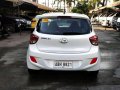 Selling White Hyundai Grand i10 2015 Automatic Gasoline at 22350 km in Cainta-8