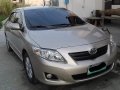 Selling Toyota Altis 2010 Manual Gasoline in Lipa-5