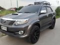 Toyota Fortuner 2015 Manual Diesel for sale in Manila-4