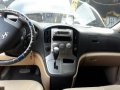 Hyundai Starex 2010 for sale in Automatic-5