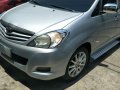 2nd Hand Toyota Innova 2011 for sale in Urdaneta-1