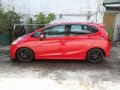 Red Honda Jazz 2016 at 31000 km for sale-2