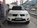 2nd Hand Mitsubishi Montero 2013 for sale in Las Piñas-2