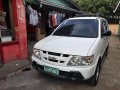 Selling White Isuzu Crosswind 2007 Manual Diesel at 20000 km in San Pablo-2