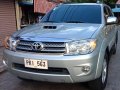 2nd Hand Toyota Fortuner 2010 Automatic Diesel for sale in Quezon City-0