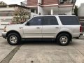 2nd Hand Ford Expedition 2000 Automatic Gasoline for sale in Paranaque-9