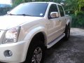 Selling 2nd Hand Isuzu D-Max 2012 at 80000 km in Bani-9