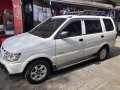 Selling White Isuzu Crosswind 2007 Manual Diesel at 20000 km in San Pablo-0