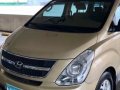 Selling 2nd Hand Hyundai Grand Starex 2010 in Quezon City-4