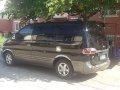 2nd Hand Hyundai Starex 2004 Manual Diesel for sale in Pavia-8