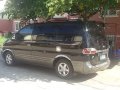 2nd Hand Hyundai Starex 2004 Manual Diesel for sale in Pavia-1