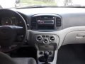 Selling Hyundai Accent 2010 Manual Diesel in Las Piñas-9
