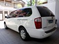 2010 Kia Carnival for sale in Quezon City-3