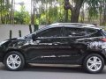 Selling Hyundai Tucson 2011 Manual Gasoline in Taytay-3