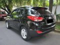 Selling Hyundai Tucson 2011 Manual Gasoline in Taytay-1