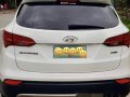 White Hyundai Santa Fe 2013 Automatic for sale -3