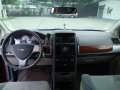 Selling Chrysler Town And Country 2010 Automatic Gasoline in Manila-2