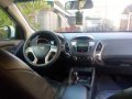 2nd Hand Hyundai Tucson 2011 for sale in Quezon City-2