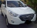 2nd Hand Hyundai Tucson 2011 for sale in Quezon City-0