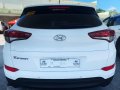 Selling 2nd Hand Hyundai Tucson 2017 in Makati-2