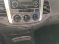 Sell 2nd Hand 2013 Toyota Innova at 102000 km in Manila-5