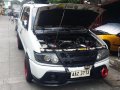 Selling Isuzu Crosswind 2014 Manual Diesel in Quezon City-3