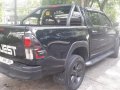 Sell 2nd Hand 2017 Toyota Hilux at 35000 km in Quezon City-7