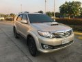 Selling 2nd Hand Toyota Fortuner 2015 Manual Diesel at 30153 km in Santiago-8