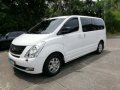 Selling 2nd Hand Hyundai Grand Starex 2008 Automatic Diesel at 87927 km in Pasig-9