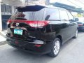 2nd Hand Toyota Previa 2010 at 70000 km for sale-5