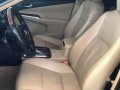 Selling 2nd Hand Toyota Camry 2014 in Manila-2