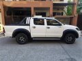2nd Hand Toyota Hilux 2012 for sale in Quezon City-6