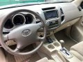Selling Toyota Fortuner 2006 at 144000 km in Lipa-9