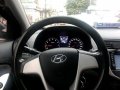 Selling 2nd Hand Hyundai Accent 2012 in Mandaluyong-2