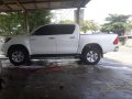 Selling White Toyota Hilux 2018 Manual Diesel in Bulacan-0