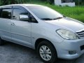 Selling 2nd Hand Toyota Innova 2009 in Quezon City-9