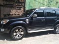 Selling 2nd Hand Ford Everest 2013 in Malabon-1