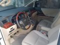 Sell 2nd Hand 2011 Toyota Alphard Automatic Gasoline at 64000 km in Quezon City-1