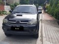 Toyota Fortuner 2005 Automatic Diesel for sale in Manila-2
