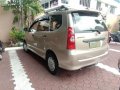 2009 Toyota Avanza for sale in Quezon City-8