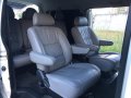 2nd Hand Toyota Hiace 2015 at 48000 km for sale-0