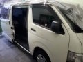 Selling 2nd Hand Toyota Hiace 2015 in Las Piñas-9