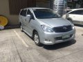 Selling Toyota Innova 2009 Manual Gasoline in Pasig-3