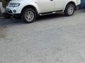 Sell 2nd Hand 2013 Mitsubishi Montero Sport Manual Diesel at 65000 km in Manila-2