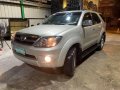 Sell 2nd Hand 2006 Toyota Fortuner Suv Automatic Gasoline at 80000 km in Quezon City-0